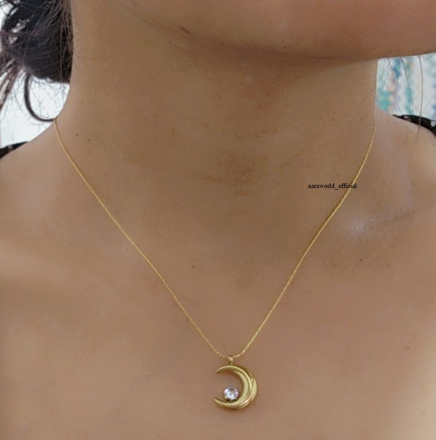 moon-crystal-necklace2