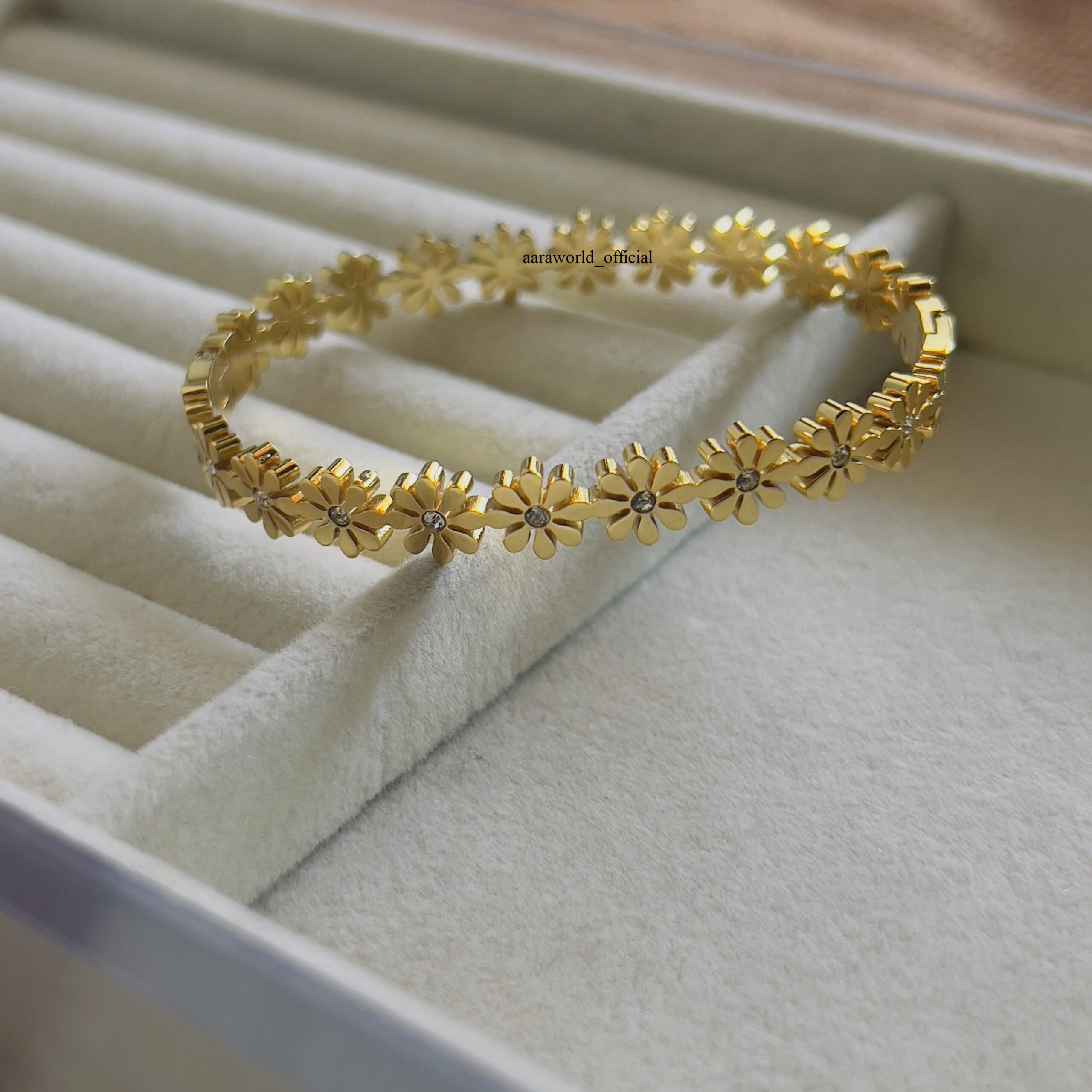 gold-kada-bracelet (7)