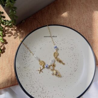 Starfish Seashell Charm Necklace