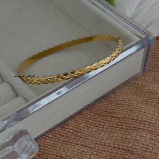 Tiny White Crystal Bracelet