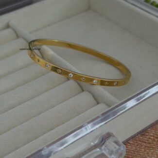 Snowflake Crystal Bracelet